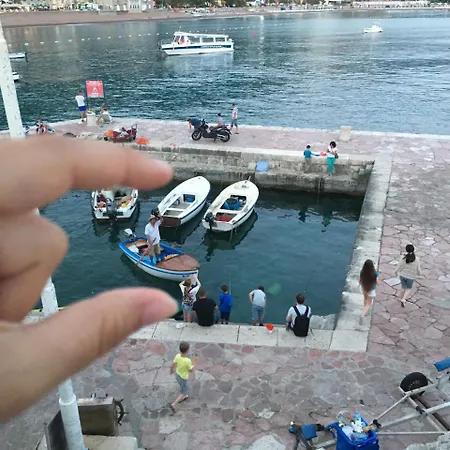 Fisherman's Apartment Petrovac